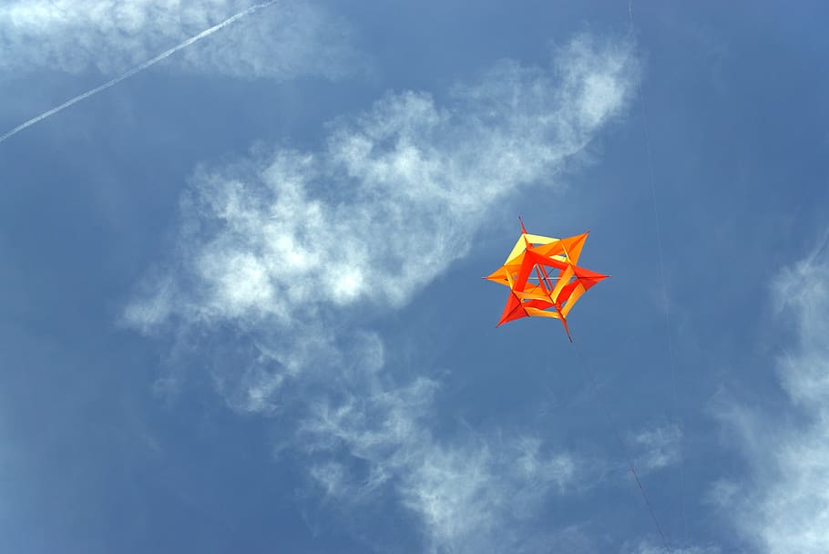 kite, sky, wind, cloud - sky, low angle view, flying, blue HD wallpaper