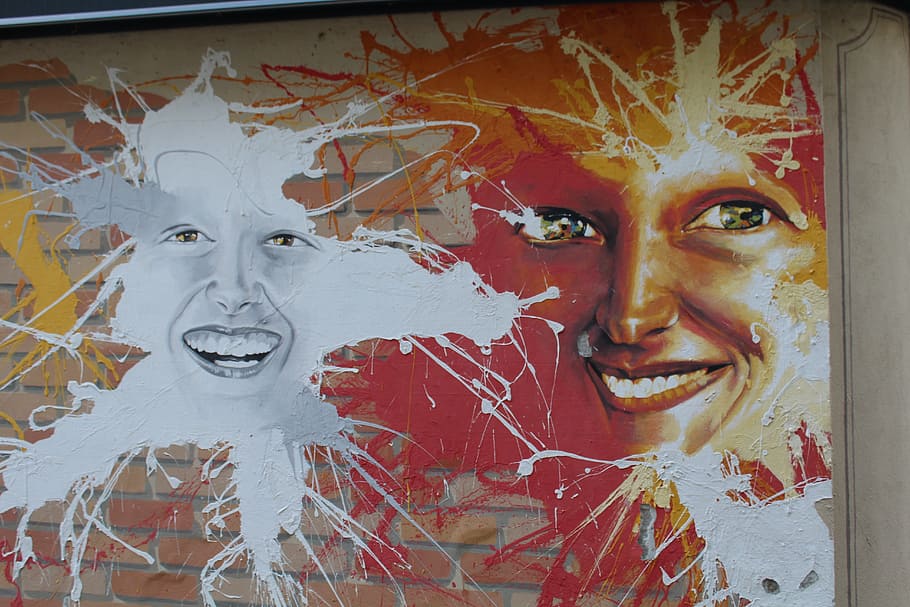 Murals, Faces, Smile, Expression, look, looking at camera, human body part HD wallpaper
