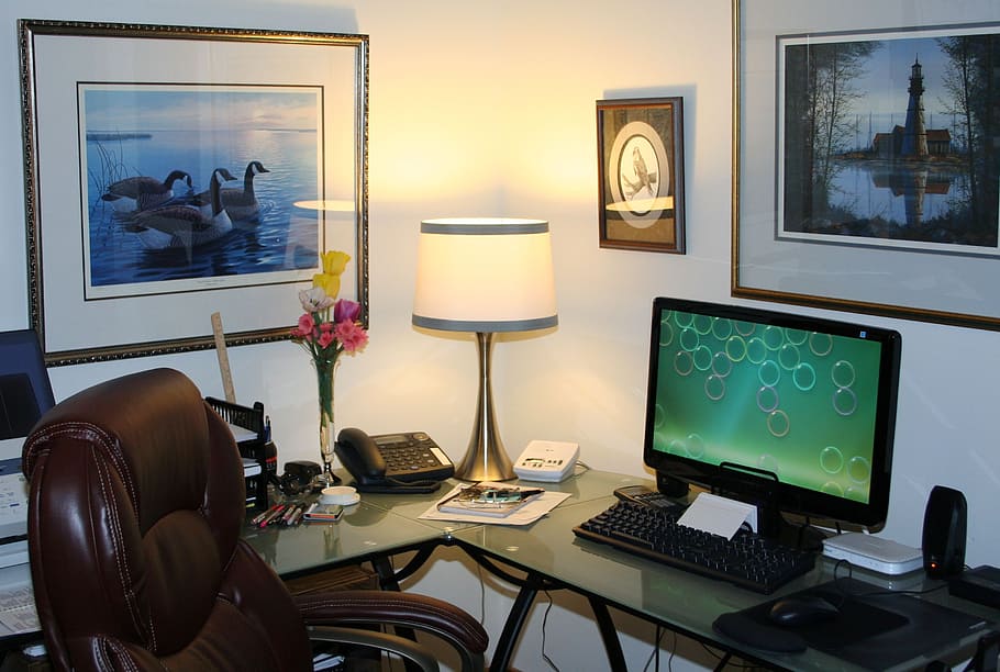 flat screen computer monitor with keyboard and table, home office, HD wallpaper