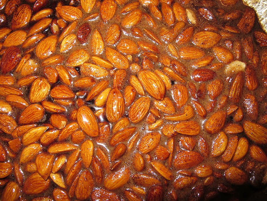 almonds, burnt almonds, nibble, burned, sweet, year market HD wallpaper