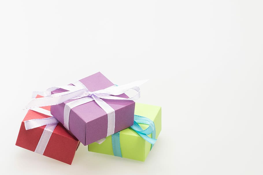 three red, purple and green gift boxes, advent, packages, made HD wallpaper