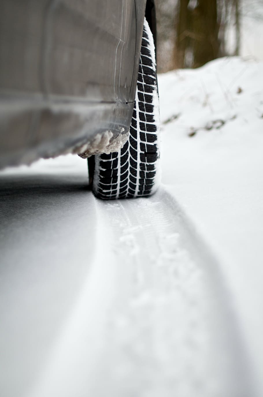 selective focus photography of vehicle on snow at daytime, auto HD wallpaper
