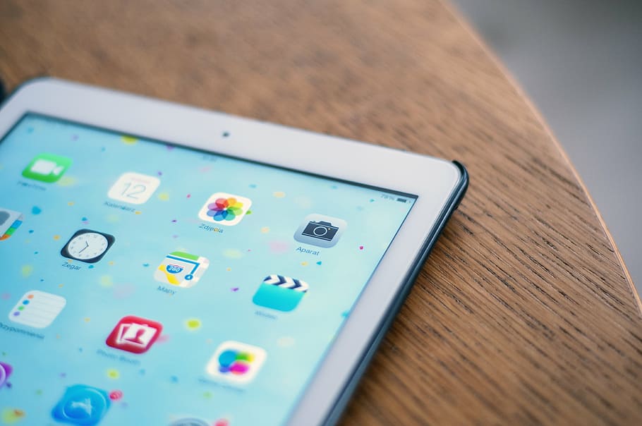 silver iPad on brown wood, table, closeup, photography, tablet HD wallpaper