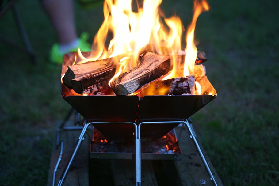 firewood burning on firepit, bonfire, camping, fire - Natural Phenomenon HD wallpaper