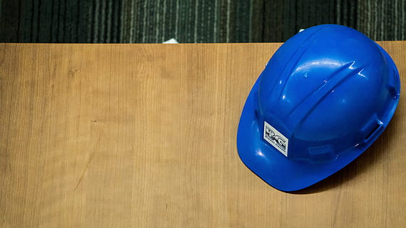 Hard Hat, Desk, Construction, Helmet, hardhat, contractor, safety HD wallpaper