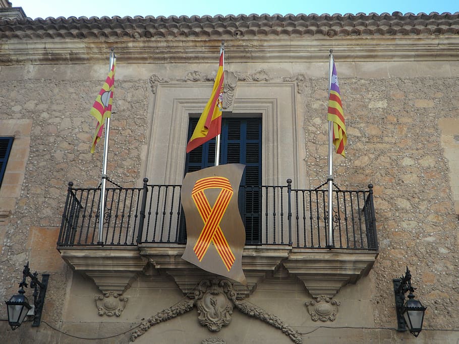 town hall, manacor, flags, spain, mallorca, stone house, building HD wallpaper
