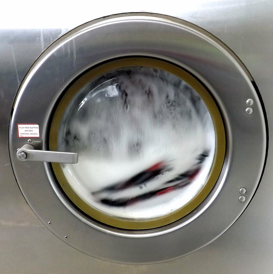 laundromat-washing-machine-soap-chores.jpg