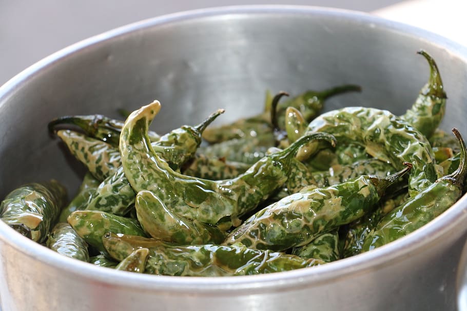 chiles, green, fried, food, food and drink, wellbeing, vegetable HD wallpaper