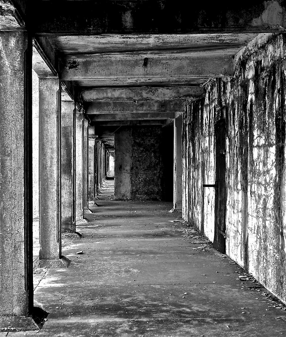 pier, building, old, decay, black and white, perspective, architecture HD wallpaper