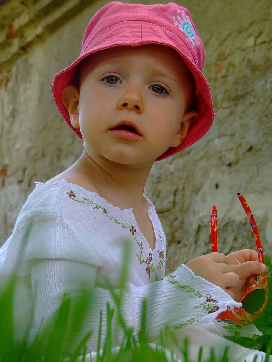 child, pink cap, view, face, childhood, one person, real people HD wallpaper
