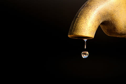water dew drop in brown water faucet, brass, tap, dripping HD wallpaper