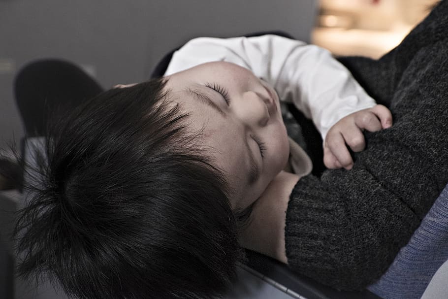toddler, boy, sleeping, child, innocent, life, kid, tired, sleepy HD wallpaper