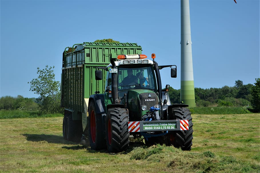 Germany's government waters down a cost-cutting plan that infuriated the  country's farmers | The Seattle Times