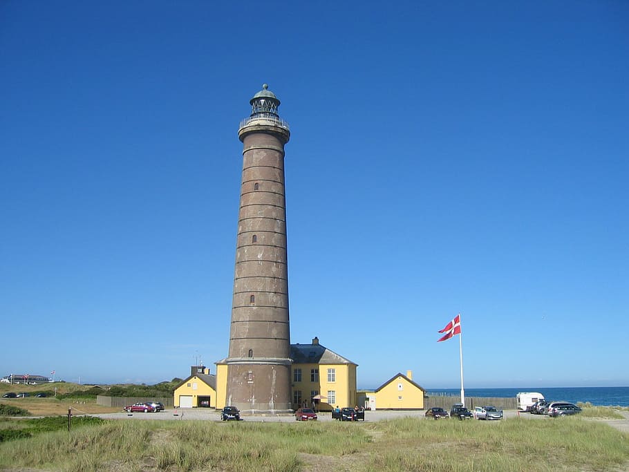 lighthouse, beach, ocean, blue, sky, built structure, architecture HD wallpaper