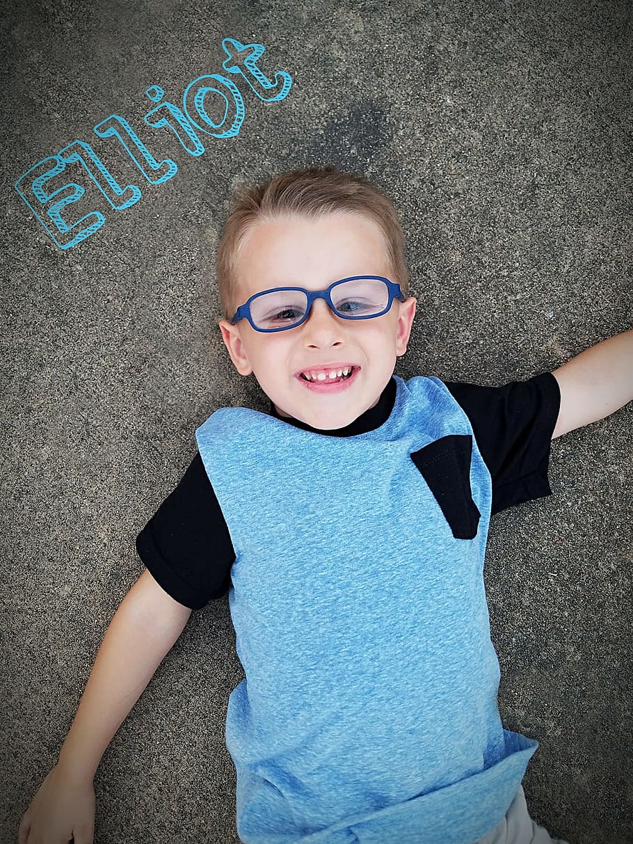 elliot, blue, boy, three, glasses, cute, childhood, looking at camera HD wallpaper
