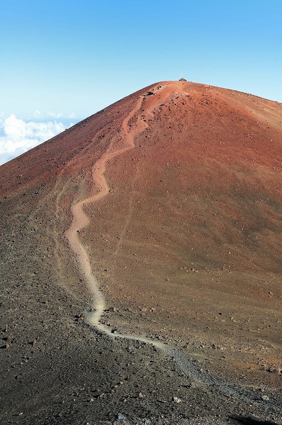 brown hill, mountain, peak, summit, sacred, mauna kea, hawaii HD wallpaper
