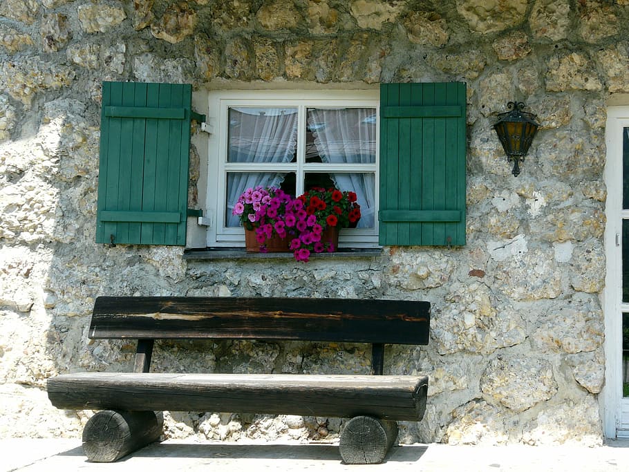 empty brown wooden bench beside gray wall, allgäu, home, window HD wallpaper
