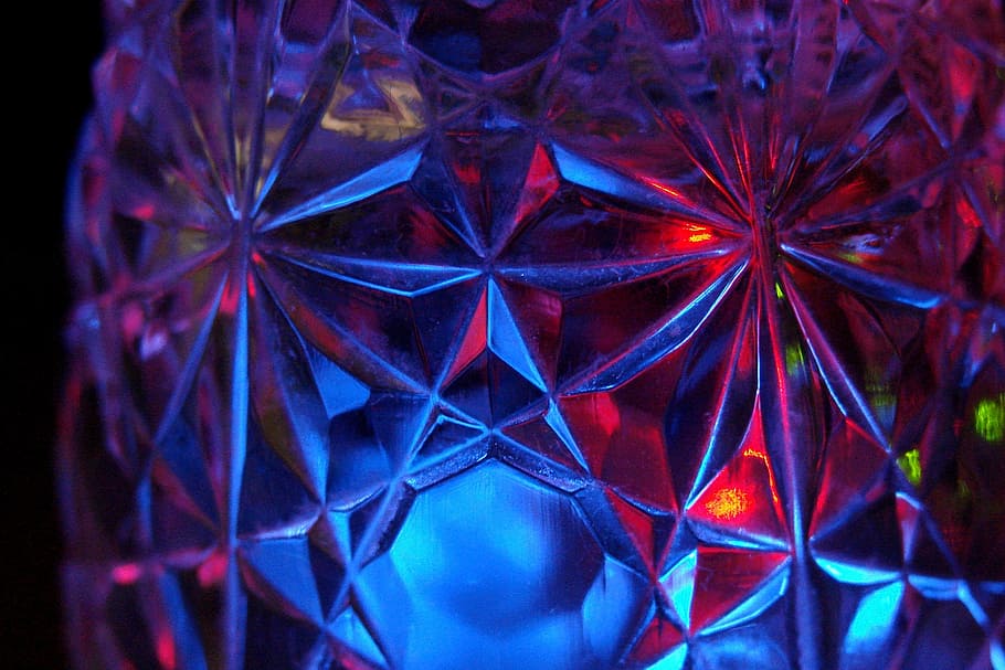 crystal, light effect, colors, blue, red, decoration, close-up HD wallpaper