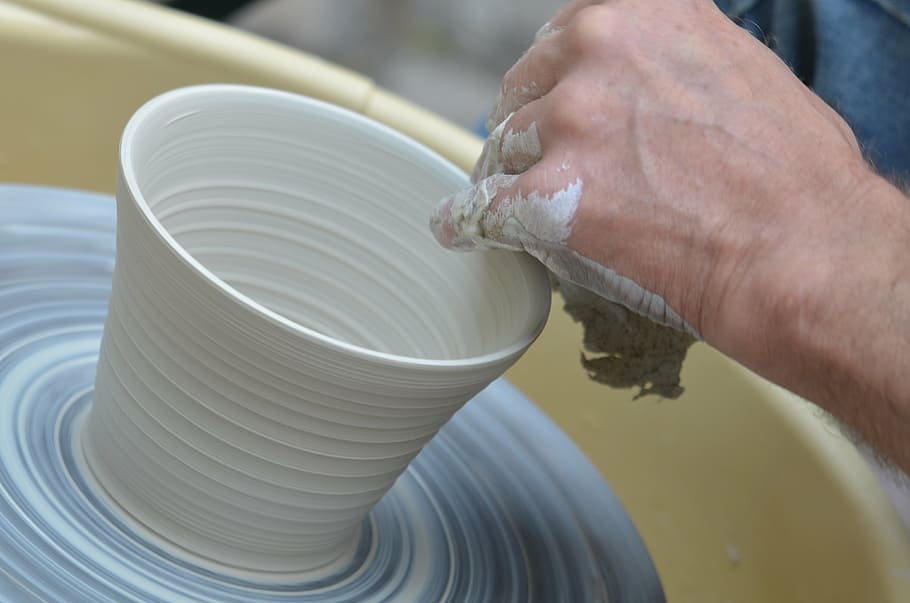 person clay molding, potters, hub, craft, sound, human hand HD wallpaper