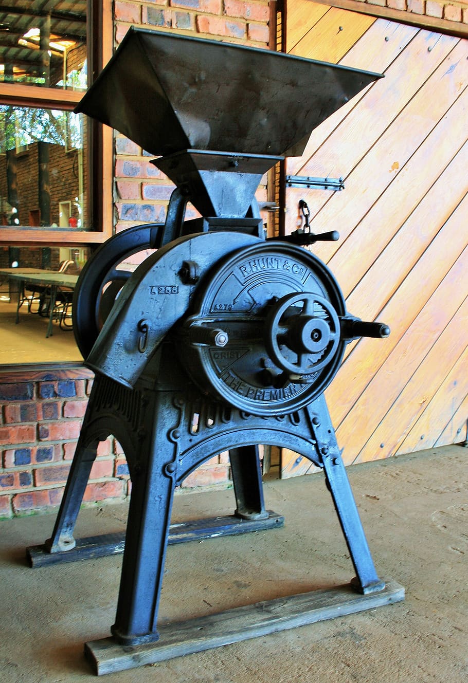 grain grinder, implement, processor, flour, historic, agriculture HD wallpaper