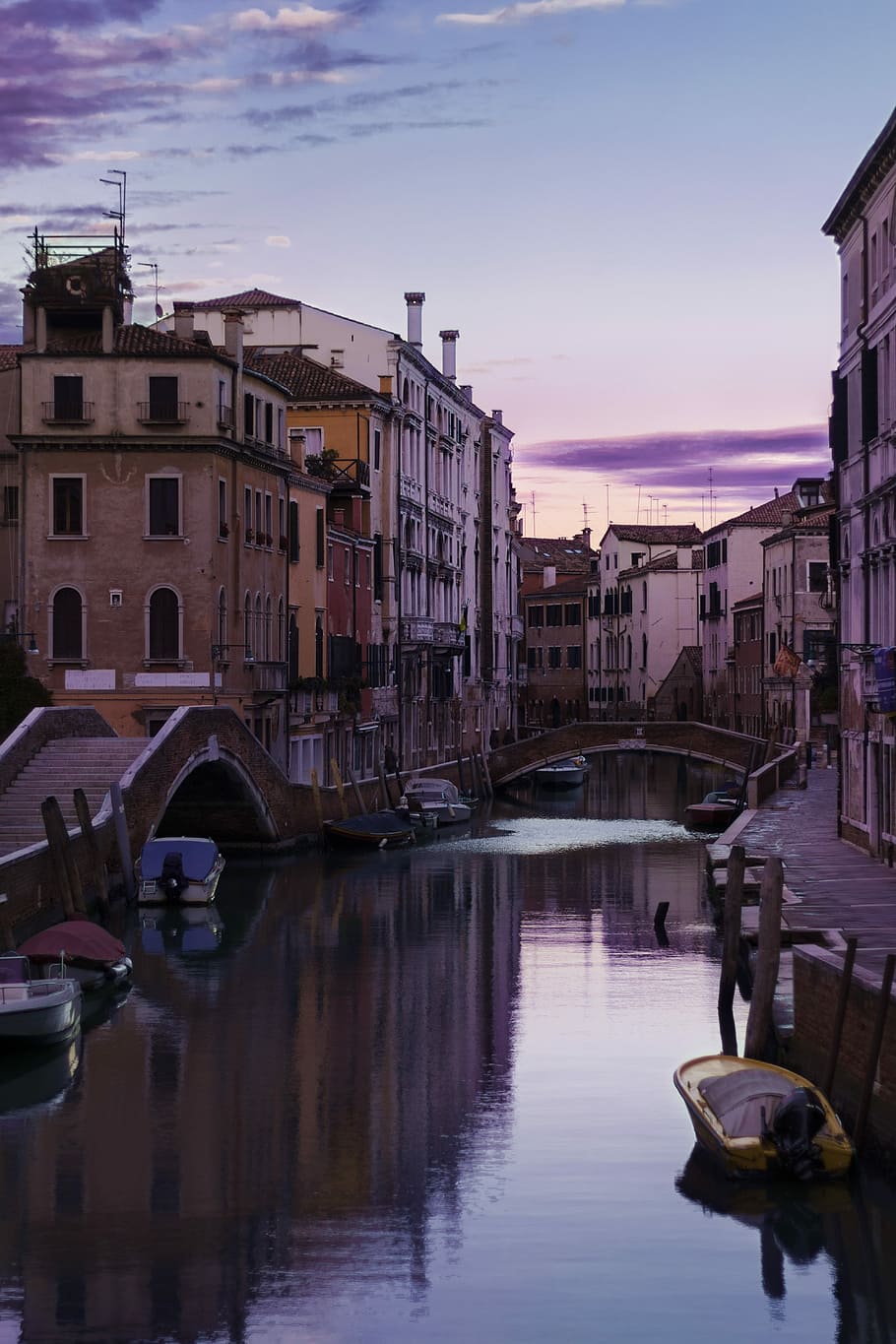boat on the river near houses, Venice canal, bridge, building HD wallpaper