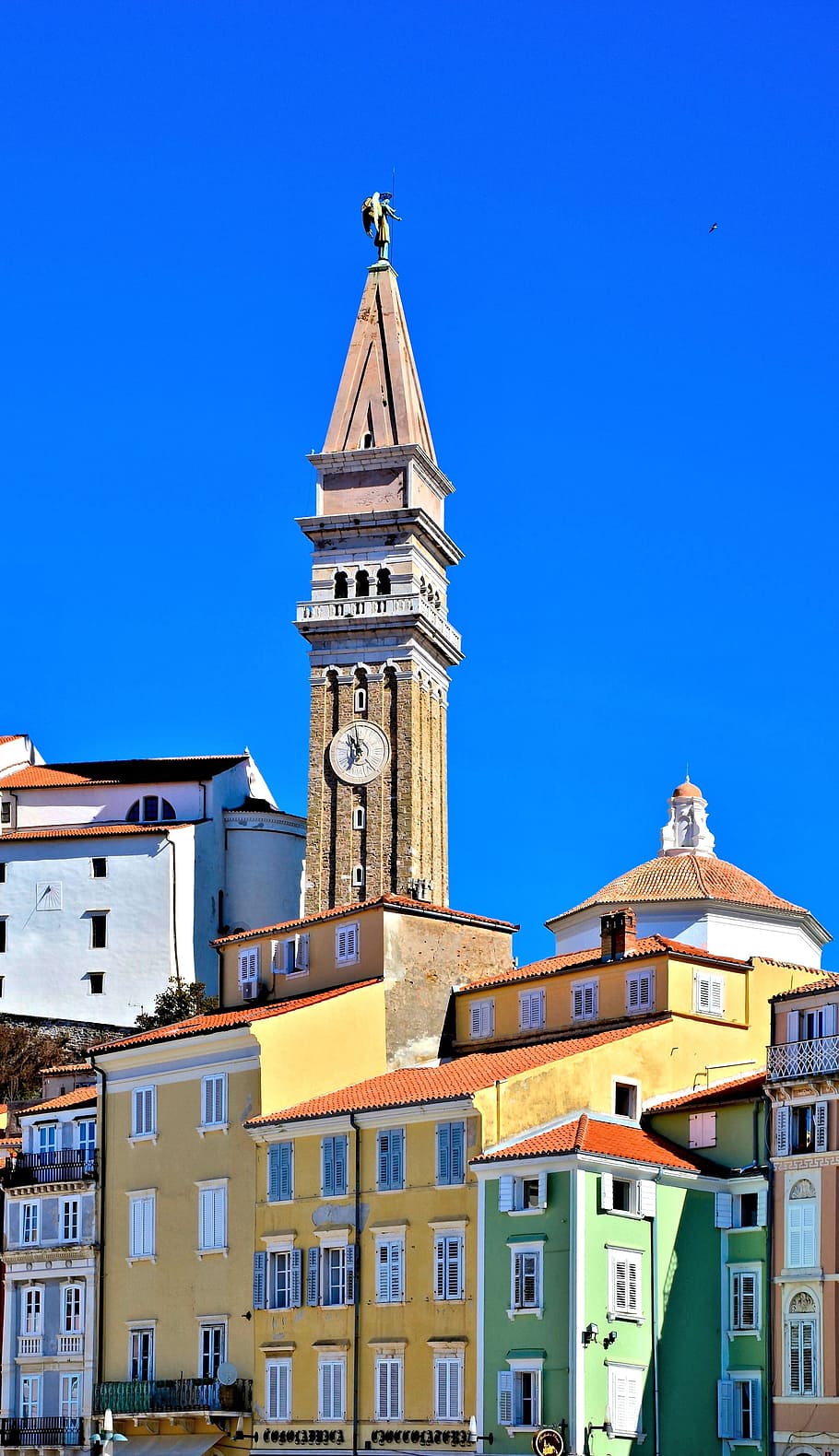 piran, tower, space, homes, sky, church, colorful, summer, sun HD wallpaper