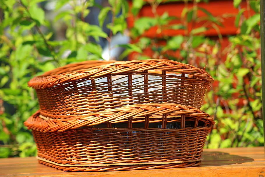brown wicker basket, picnic, may, spring, event, holiday, dining table, HD wallpaper