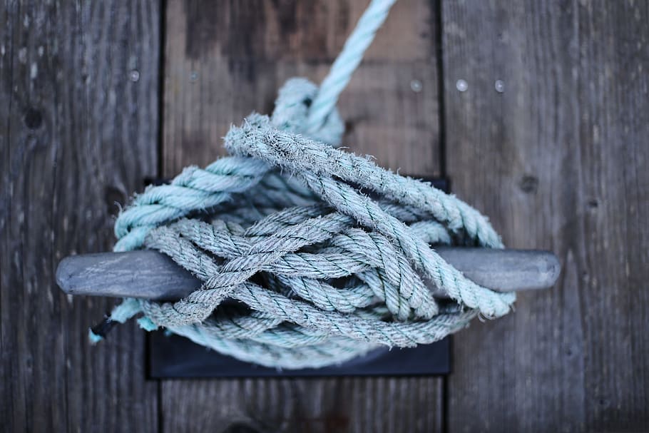 gray rope, closeup photo of gray rope tied on gray hook, grey HD wallpaper