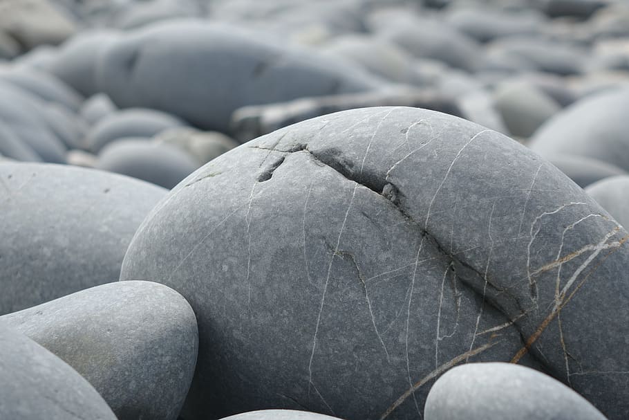 Big Pebble, Rock, Smooth, Seashore, nature, stone, beach, coastline HD wallpaper
