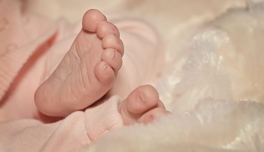 baby's foot, feet, baby feet, ten, small, sweet, cute, tender, HD wallpaper