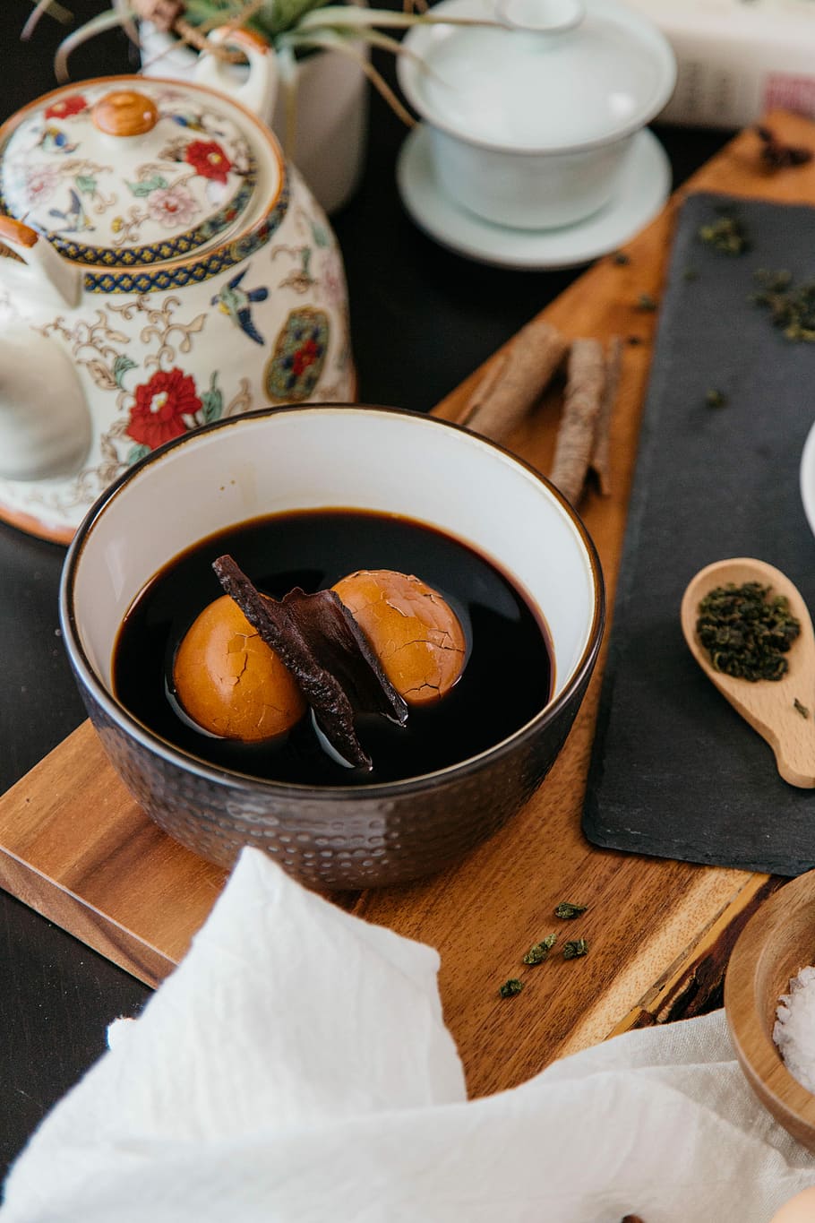 Chinese Tea Eggs, bowl of soup, cinnamon, teapot, cooking, food and drink HD wallpaper