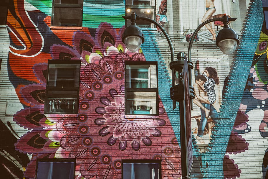 Brightly coloured wall art mural captured in Midtown Manhattan, New York City, HD wallpaper