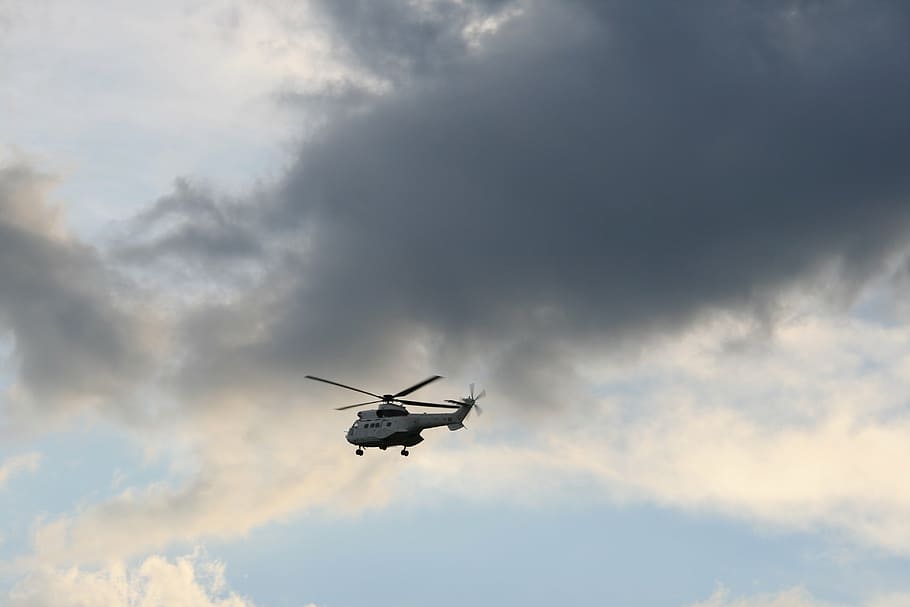 helicopter, flying, sky, oryx, rotor, airborne, cloud - sky HD wallpaper