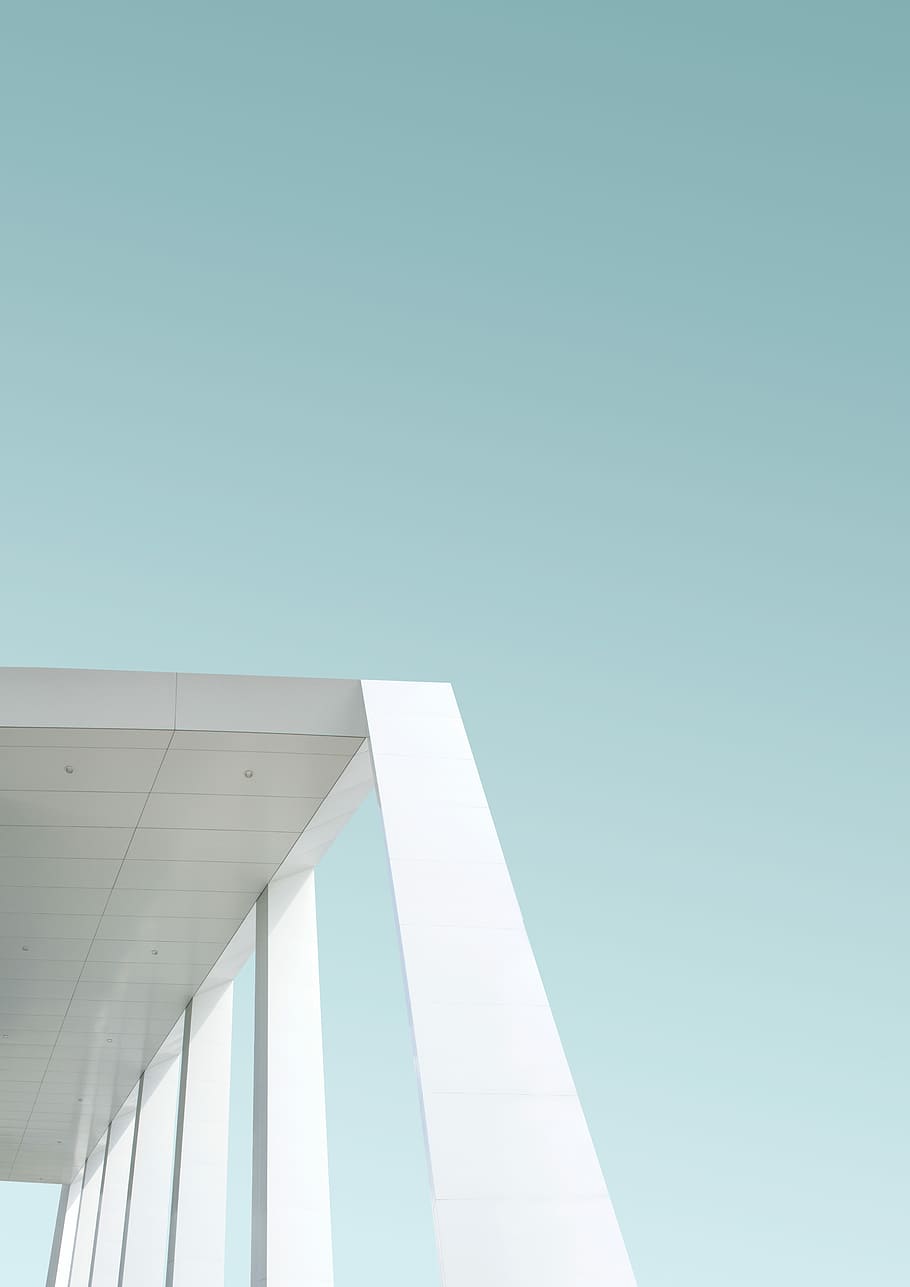 white architectural building, white concrete building under clear sky HD wallpaper