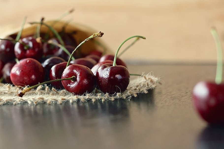 depth of field photography of cherries, cherry, red, macro HD wallpaper
