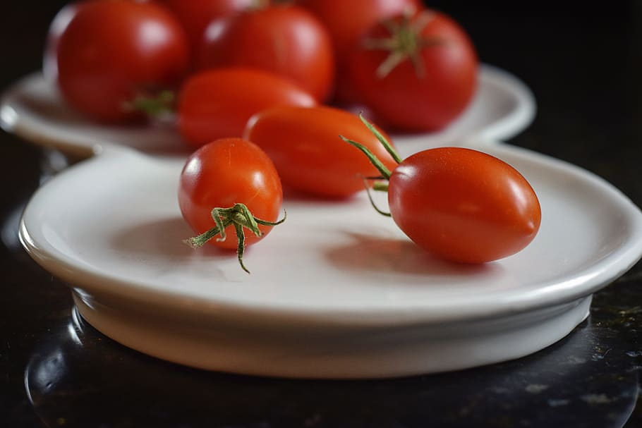 cherry tomatoes, garden, fresh, fresh picked, vine, organic HD wallpaper