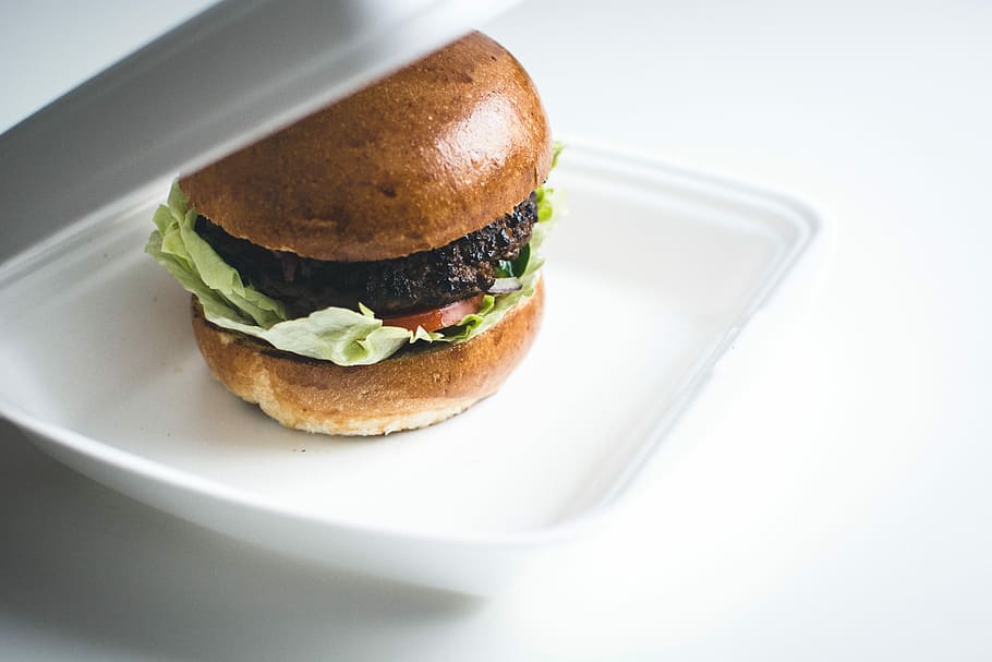 Beef burger takeaway, meat, white background, food, sandwich, HD wallpaper