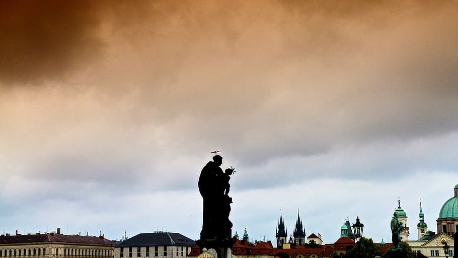 Charles Bridge, Prague, Statue, Mood, baroque, historically HD wallpaper