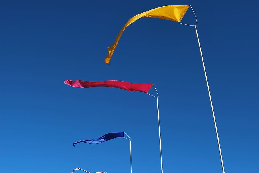 flags, wind, primary colors, sky, waving, flying, blue, kite - toy, HD wallpaper