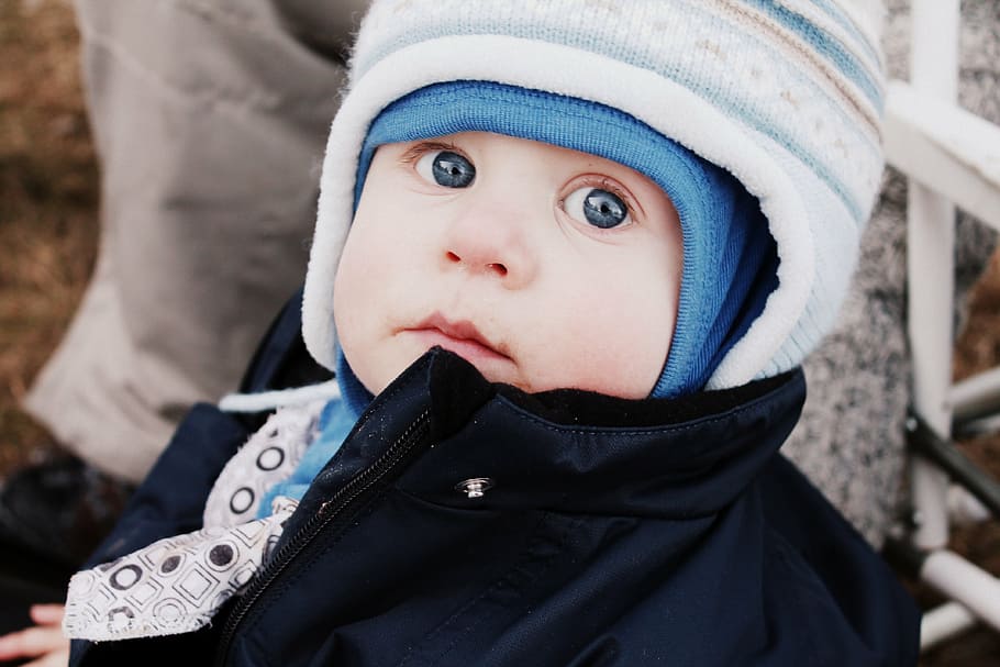 lovely, small, eyes, camera, boy, blue, sweet, face, child HD wallpaper