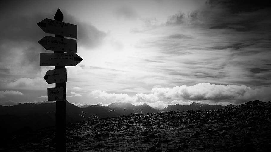 grayscale photography of road signage, mountains, signpost, tatry, HD wallpaper