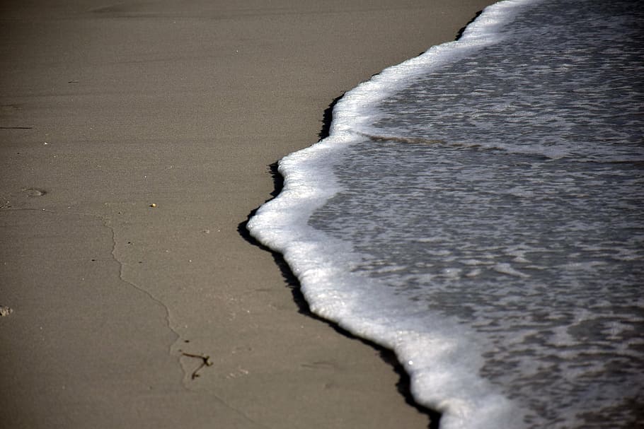 sea, wave, beach, ocean, nature, summer, ocean wave, foam, sand HD wallpaper