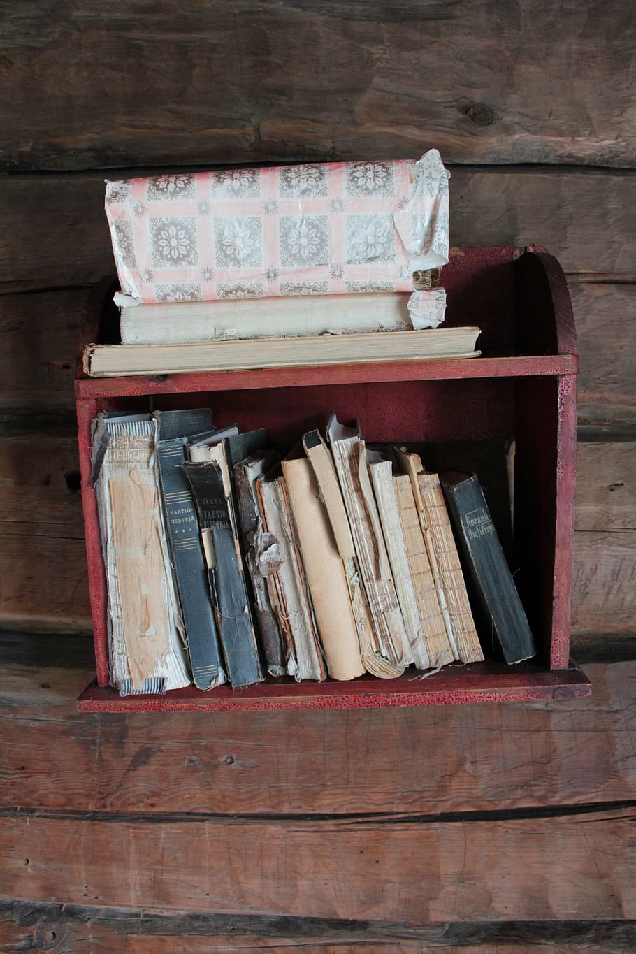 books, bookcase, old, wood - material, indoors, publication HD wallpaper