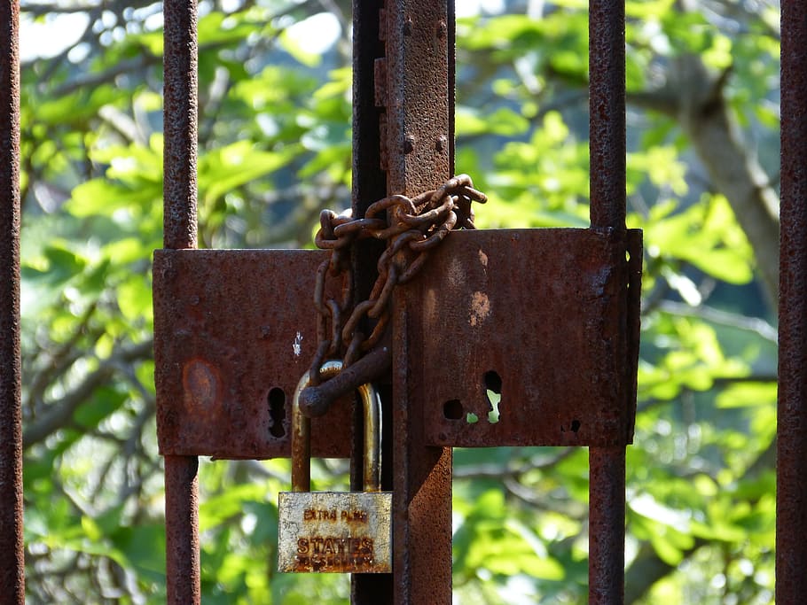 closed, symbol, padlock, abandoned, bars, rusty, metal, safety HD wallpaper