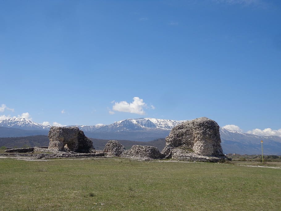 archaeological site, l'aquila, abruzzo, italy, national park of abruzzo