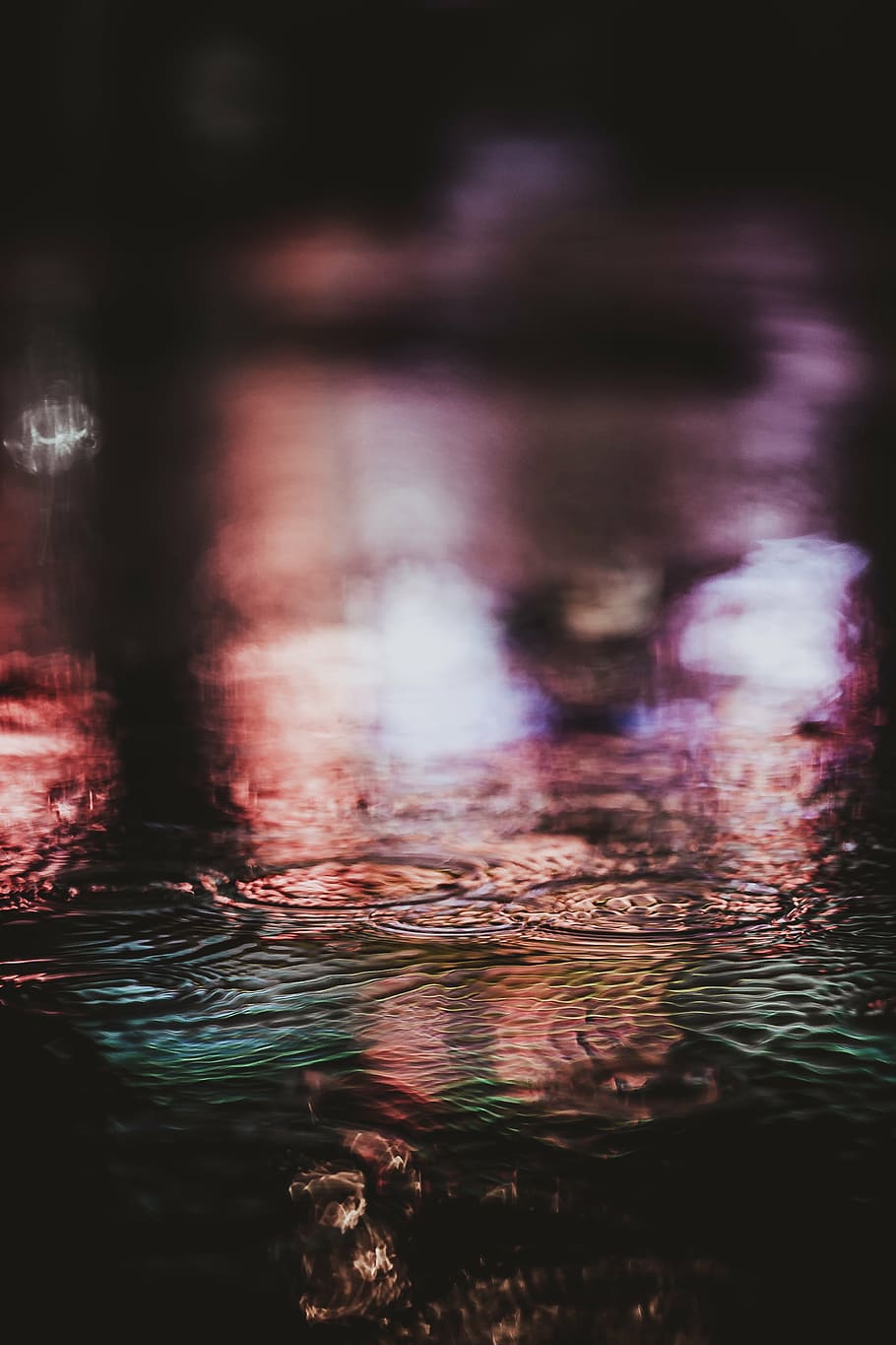 droplets of water close-up photo, dark, night, ocean, sea, lights HD wallpaper