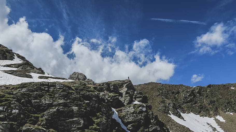 nature, landscape, grass, mountain, mountaineer, people, man HD wallpaper