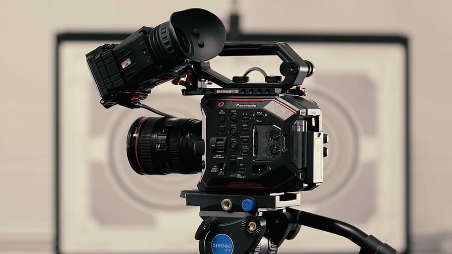 black video camera, black professional video camera with tripods HD wallpaper