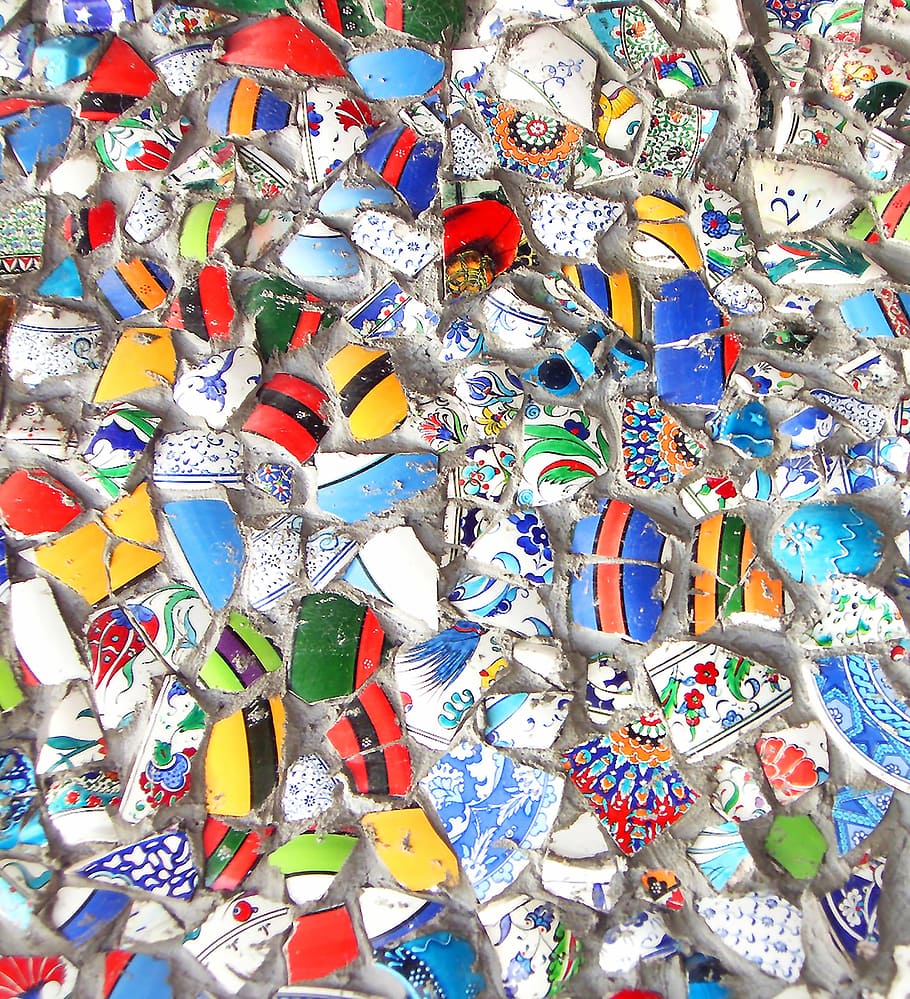 ceramic-ceramic-pieces-mosaic-color.jpg