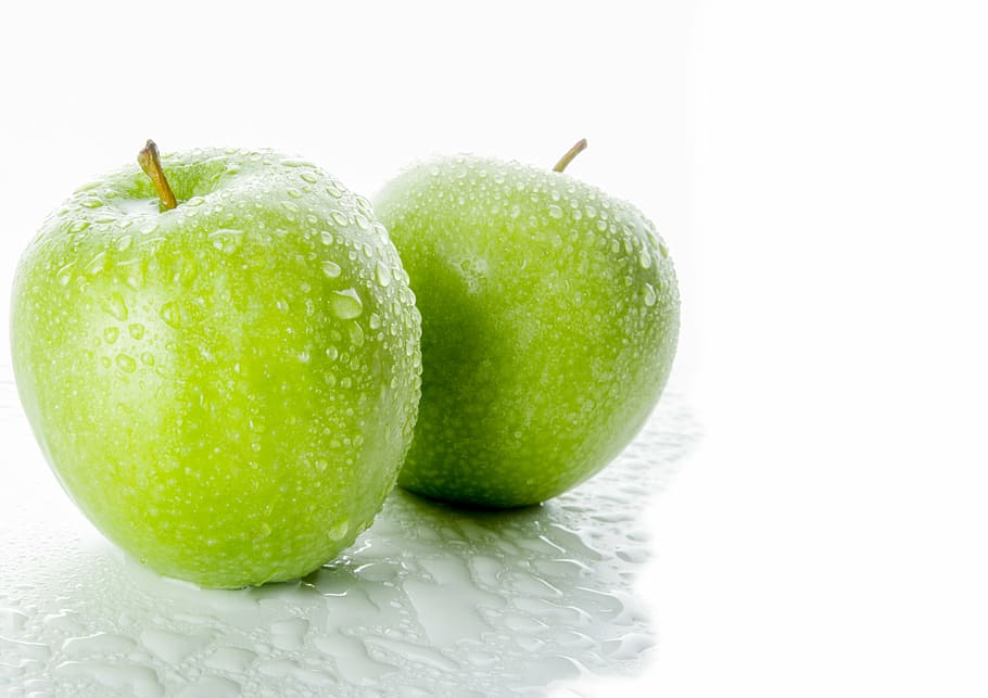 two green apples, healthy, fruit, vitamins, nature, frisch HD wallpaper